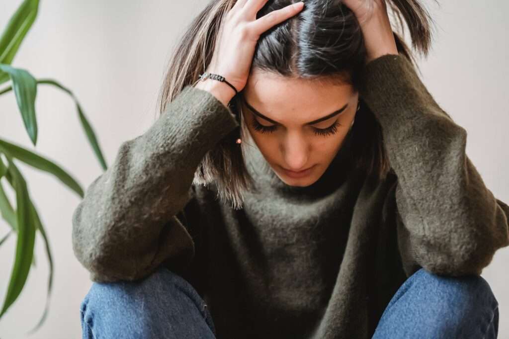How to Manage Anxiety and Depression Naturally